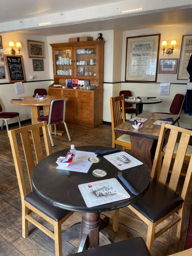 Red Lion Inn Sidbury ภายนอก รูปภาพ