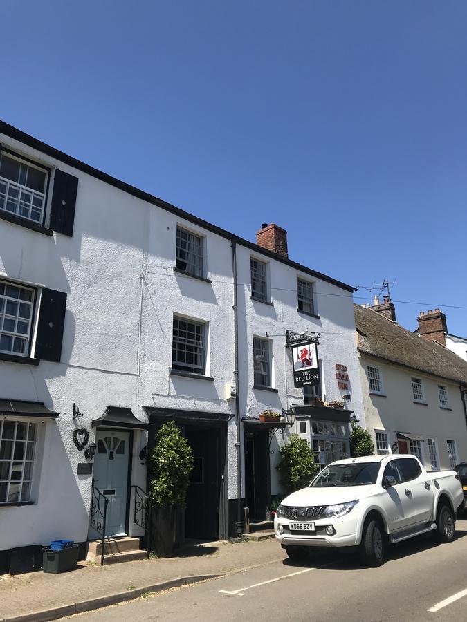 Red Lion Inn Sidbury ภายนอก รูปภาพ